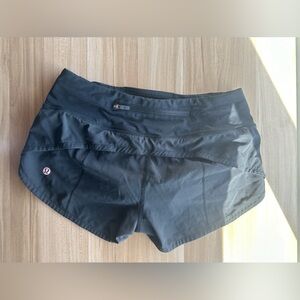 Size 2 Lululemon Speed Up Shorts